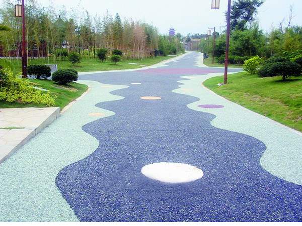 彩色防滑路面性能介绍(图1) 彩色防滑路面性能介绍(图1)