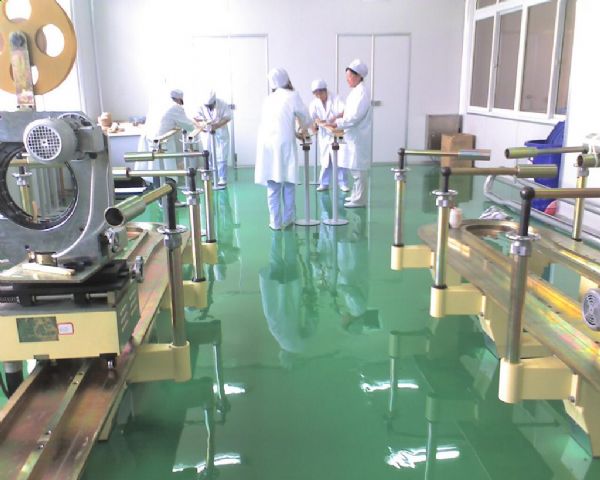 车间环氧地坪翻新的常规步骤(图1) 车间环氧地坪翻新的常规步骤(图1)
