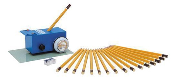 铅笔刮划测定地坪表面涂膜的硬度(图1) 铅笔刮划测定地坪表面涂膜的硬度(图1)