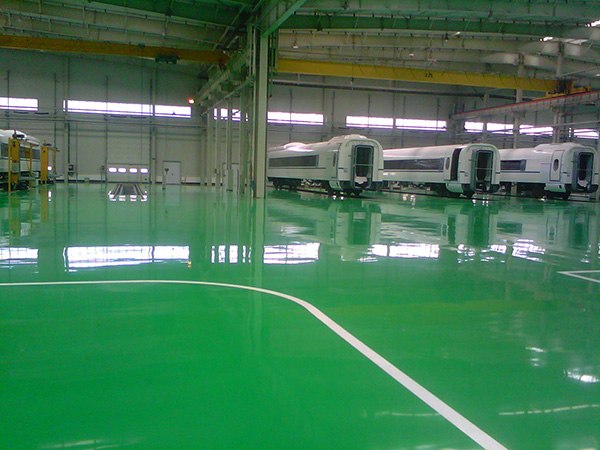 地坪漆施工方法详解：刷涂辊涂刮涂喷涂工艺对比(图1)