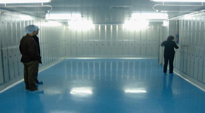 防静电环氧地坪施工工艺详解及应用领域全解析(图1)