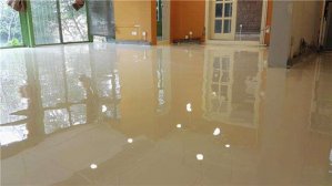 环氧地坪施工质量问题四大成因分析与解决方案