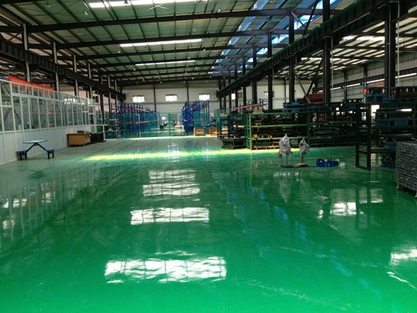 工业地坪油污处理方法详解，提升地坪漆施工质量(图1)