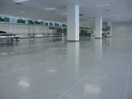 PVC永久性防静电地板施工要求与维护保养全攻略
