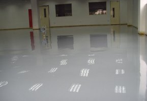 环氧地坪基层油污处理方法详解，提升地坪质量关键步骤