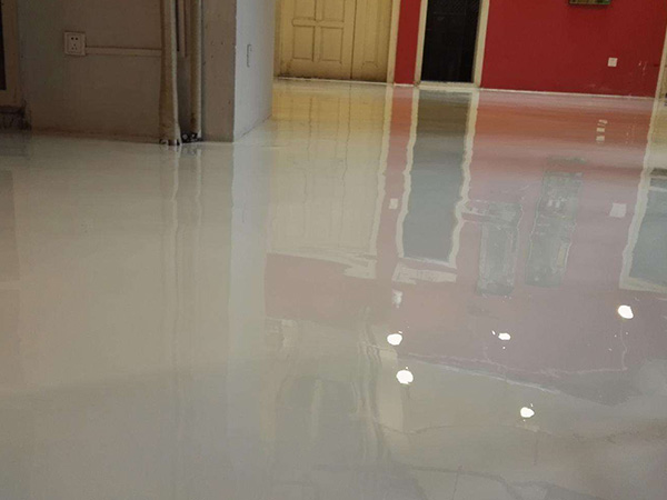 水泥自流平与环氧自流平地坪的区别对比分析(图2)