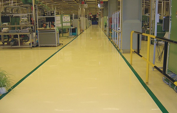 地坪漆涂装方法选择指南：刷涂、喷涂与电泳对比(图1)