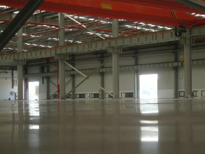 金刚砂地坪与密封固化剂组合，打造耐磨无尘地面解决方案(图1)